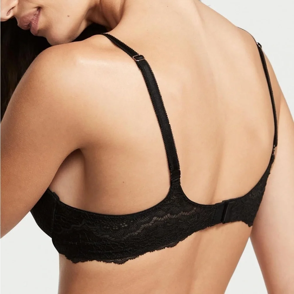 Victoria's Secret Black Bra with Molded‎ Cups and Adjustable Straps